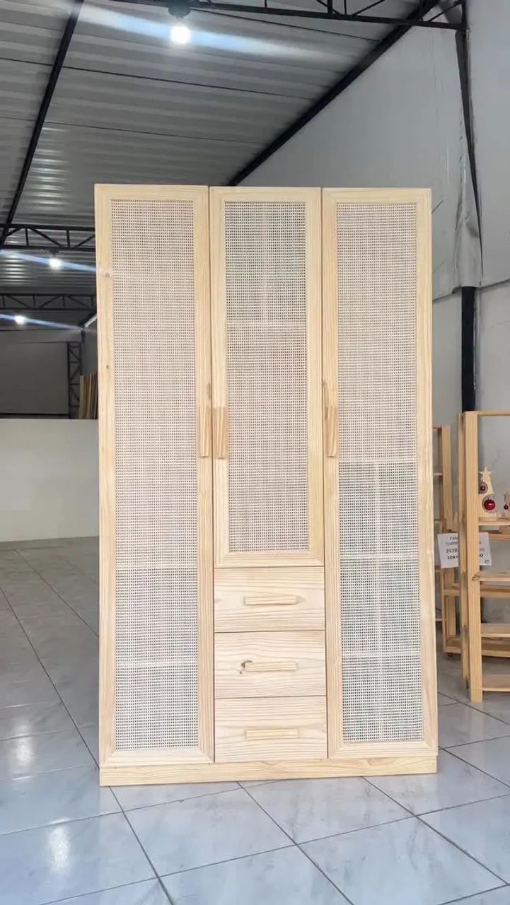 Guarda roupa de Madeira  - Foto 4