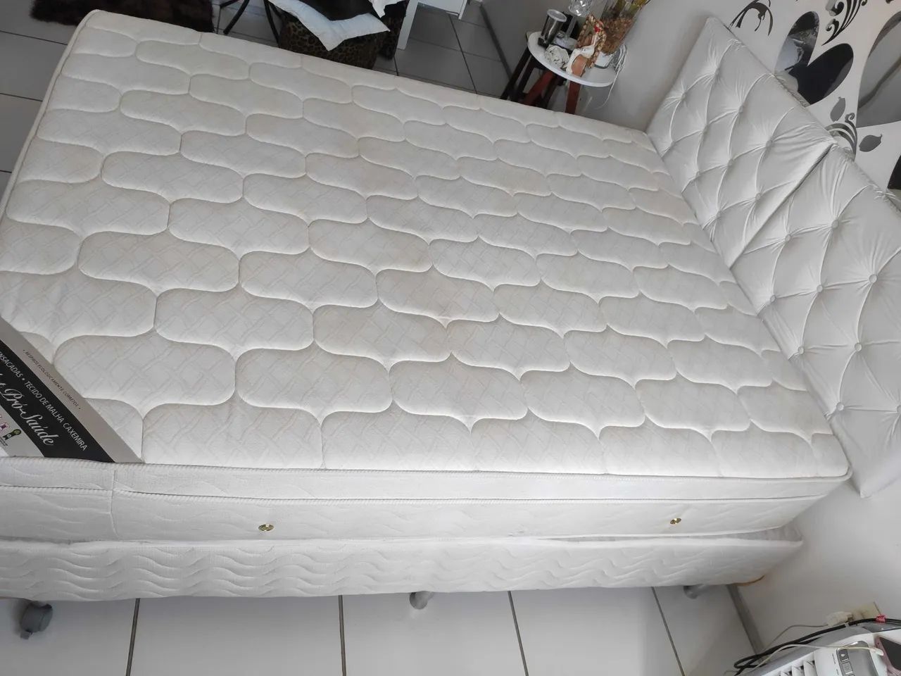 Cama queem com o box