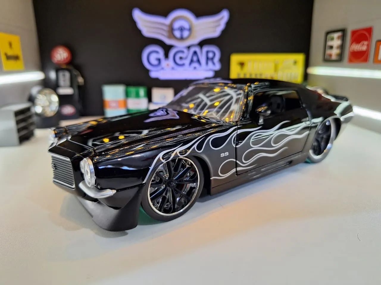 Miniatura 1/24 Camaro 1971 - Jada (novo)