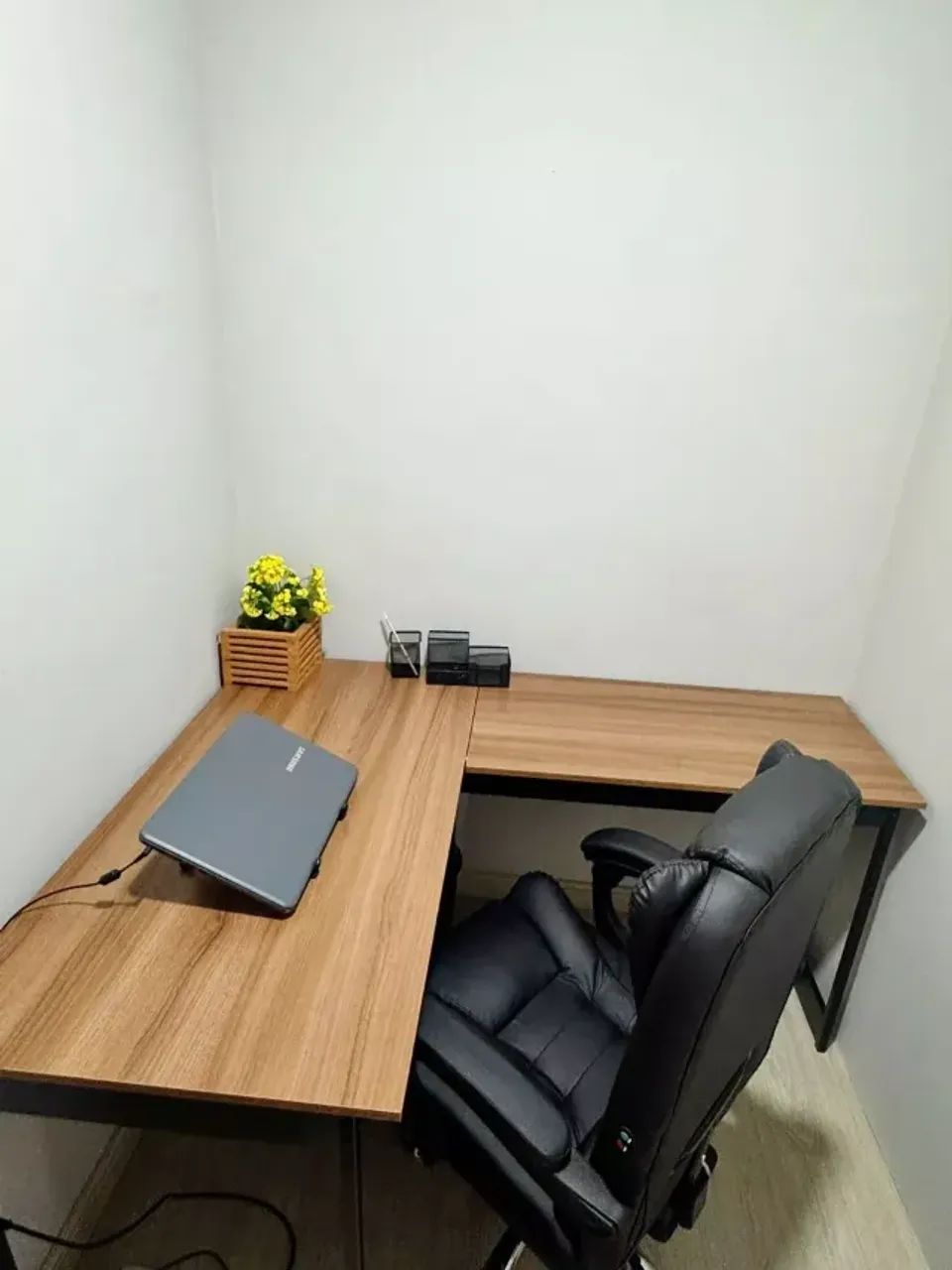 Mesa de escritório industrial - Foto 2