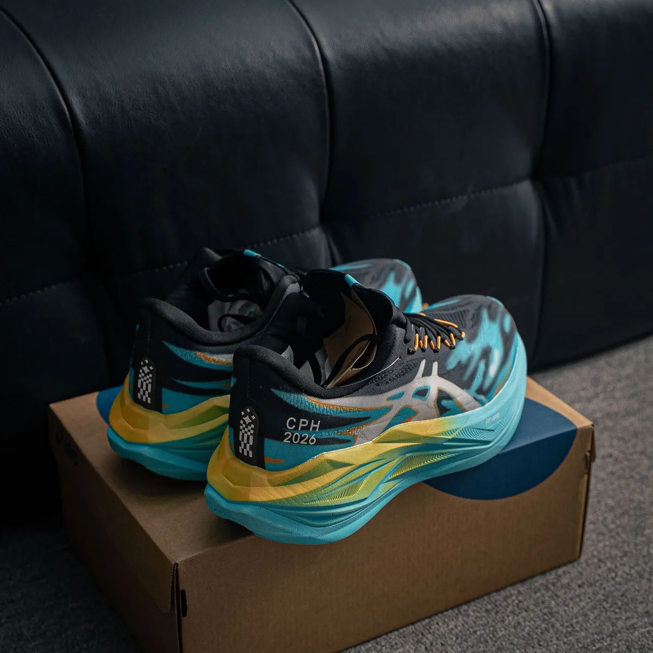 Tênis Asics superblast 3  - Foto 4