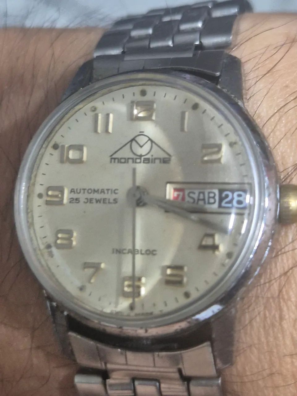 Relógio MONDAINE AUTOMÁTICO INCABLOC  -  ÓTIMO ESTADO
