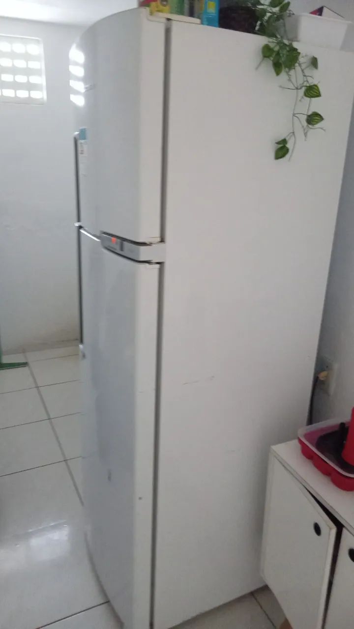 Geladeira duplex Brastemp semi nova  - Foto 5