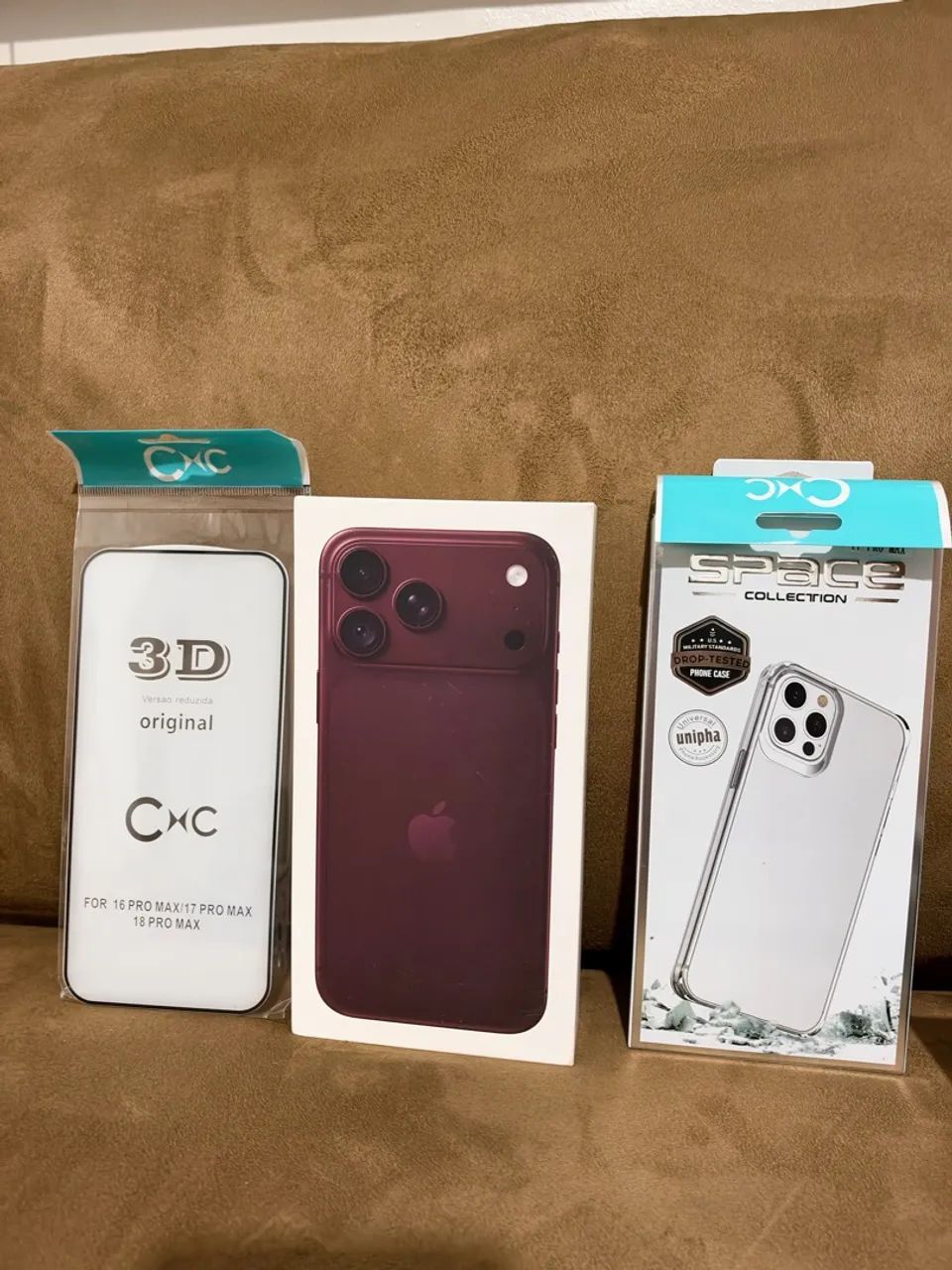 IPhone 18 Pro Max - Bordô - NOVO - Foto 2