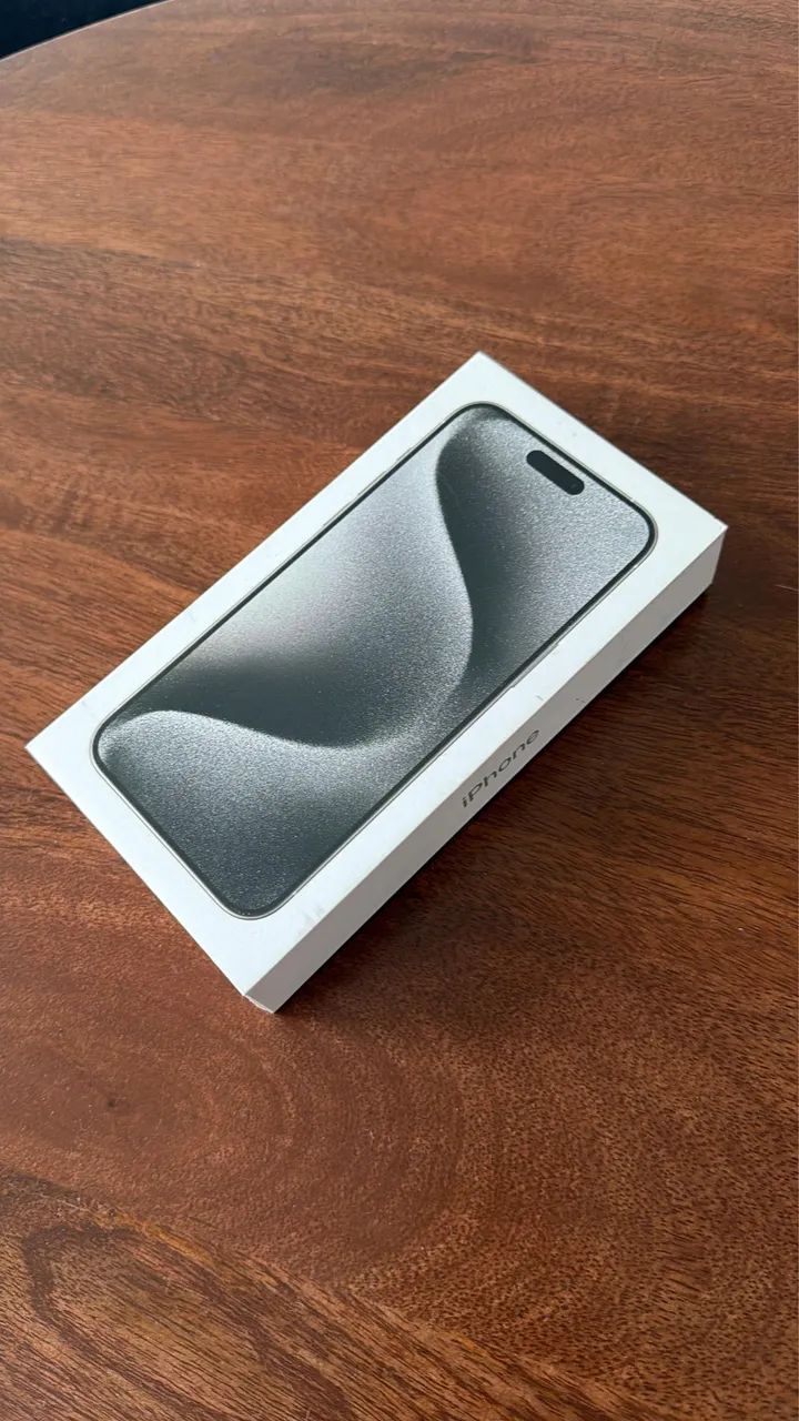 iPhone 15 Pro Max - Foto 2