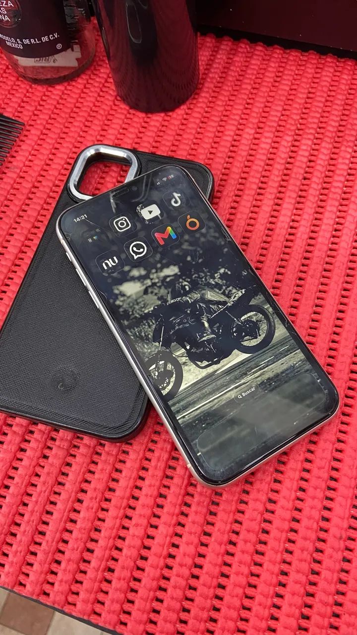iPhone 11  - Foto 3