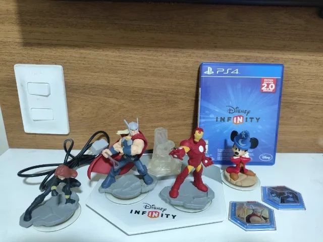 Disney Infinity 2.0 PS4 Starter Pack + DLCs