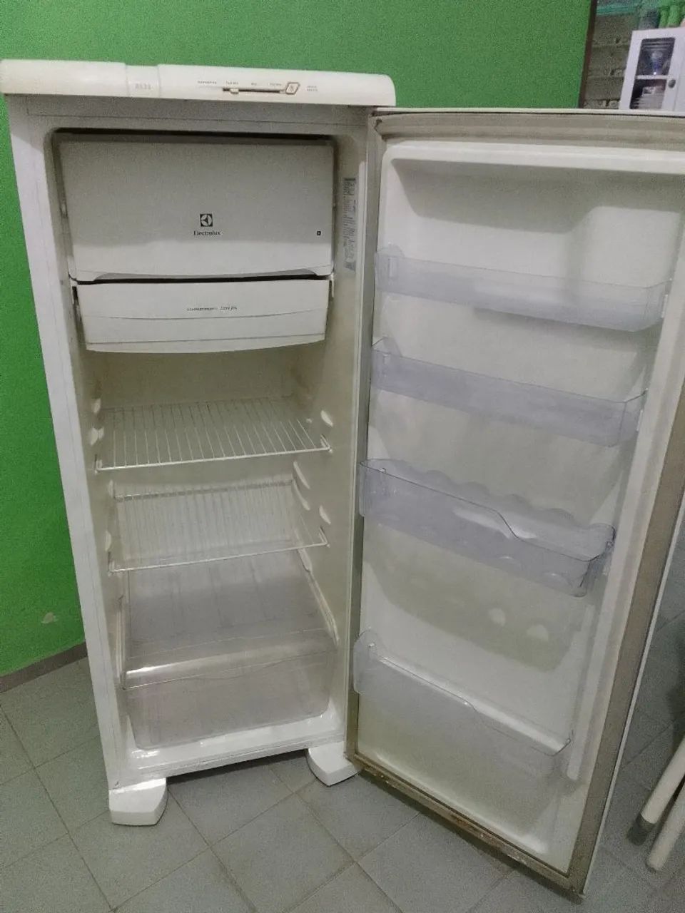 Geladeira funcionando perfeitamente - Foto 2