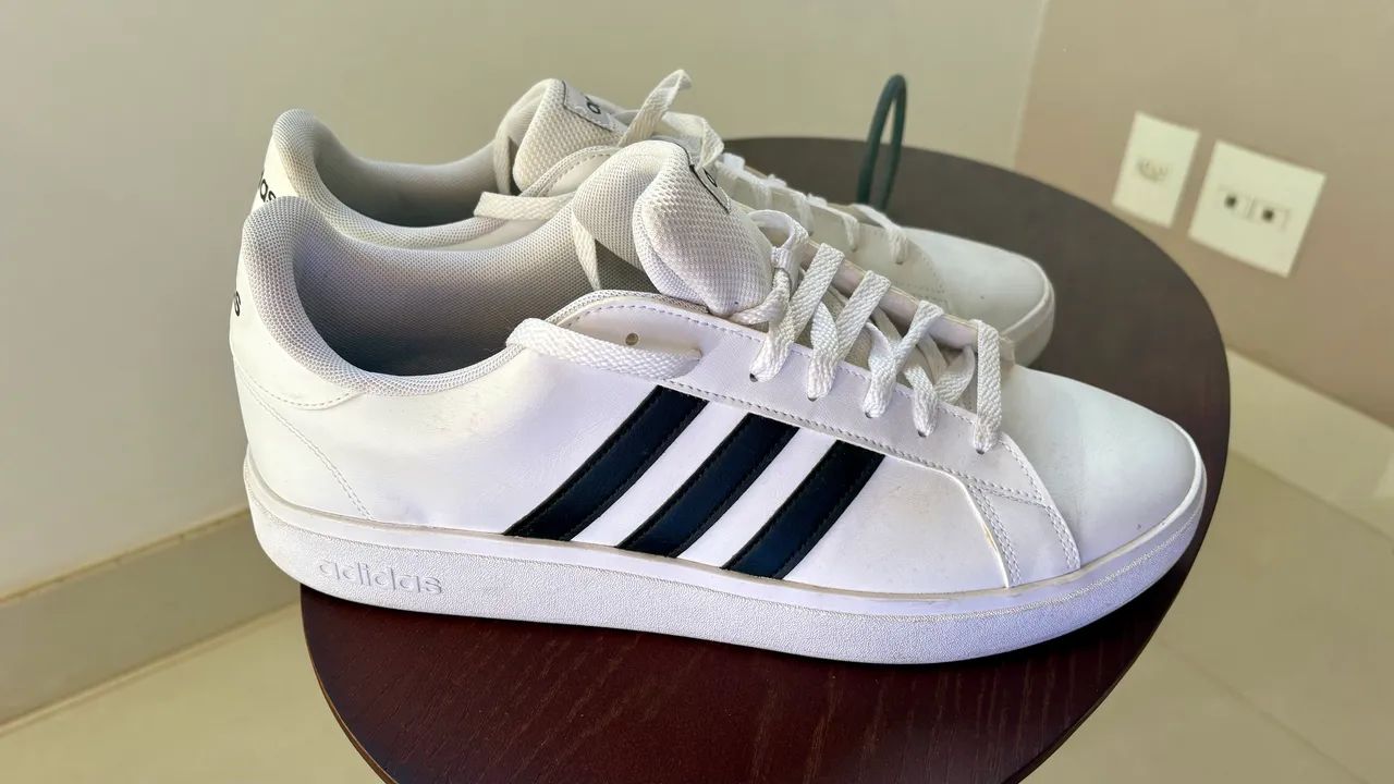 Tênis Adidas branco, 44 - Foto 2