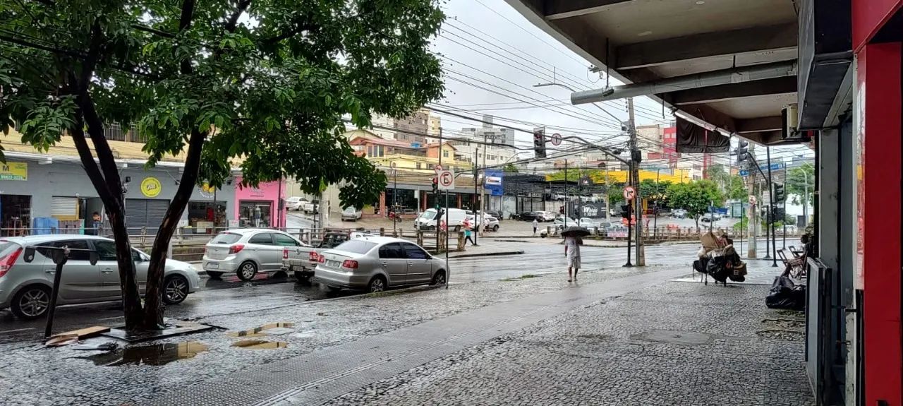 Loja / Salão / Ponto Comercial com 1 quarto para alugar em Belo Horizonte