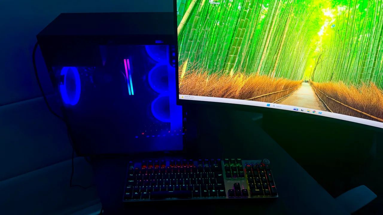 PC DESKTOP  RYZEN 3 3200G - 8 GB RAM - 256GB SSD