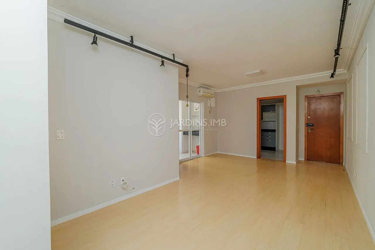 APARTAMENTO COM 1 SUÍTE E 2 QUARTOS, 2 VAGAS DE GARAGEM - Foto 4