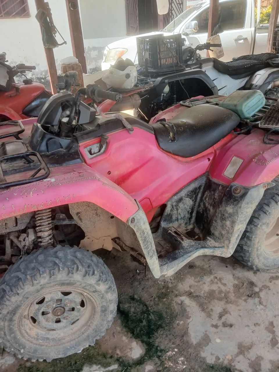VENDO ESSE QUADRICICLO HONDA 420cc - Foto 3