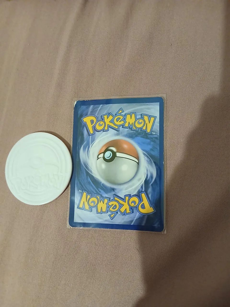 Mewtwo V e moeda para jogar TCG - Foto 2