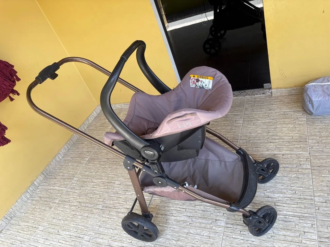 Carrinho de bebê completo e barato - Foto 5