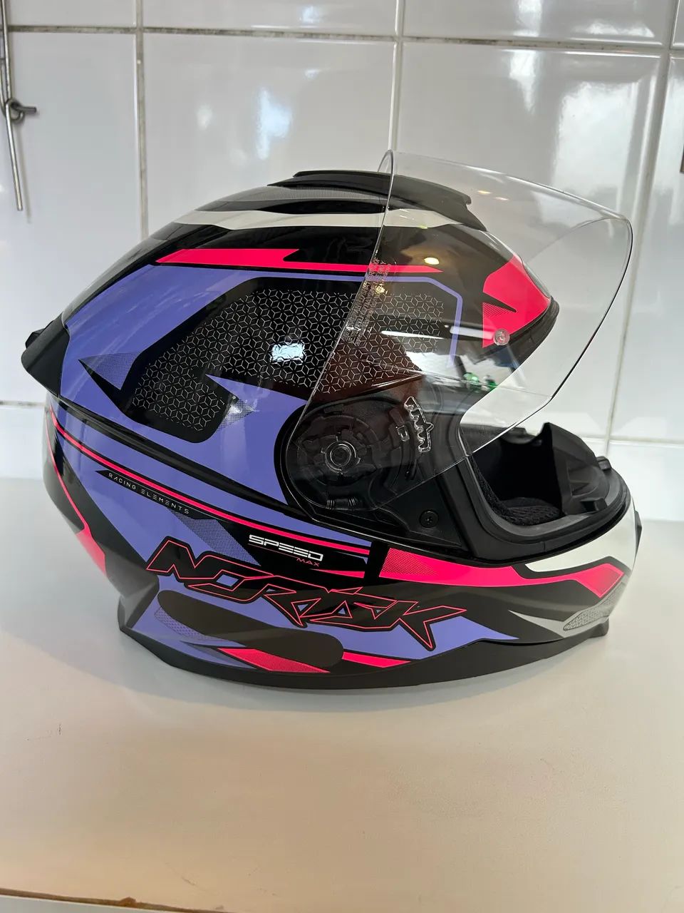 Capacete NORISK Razor