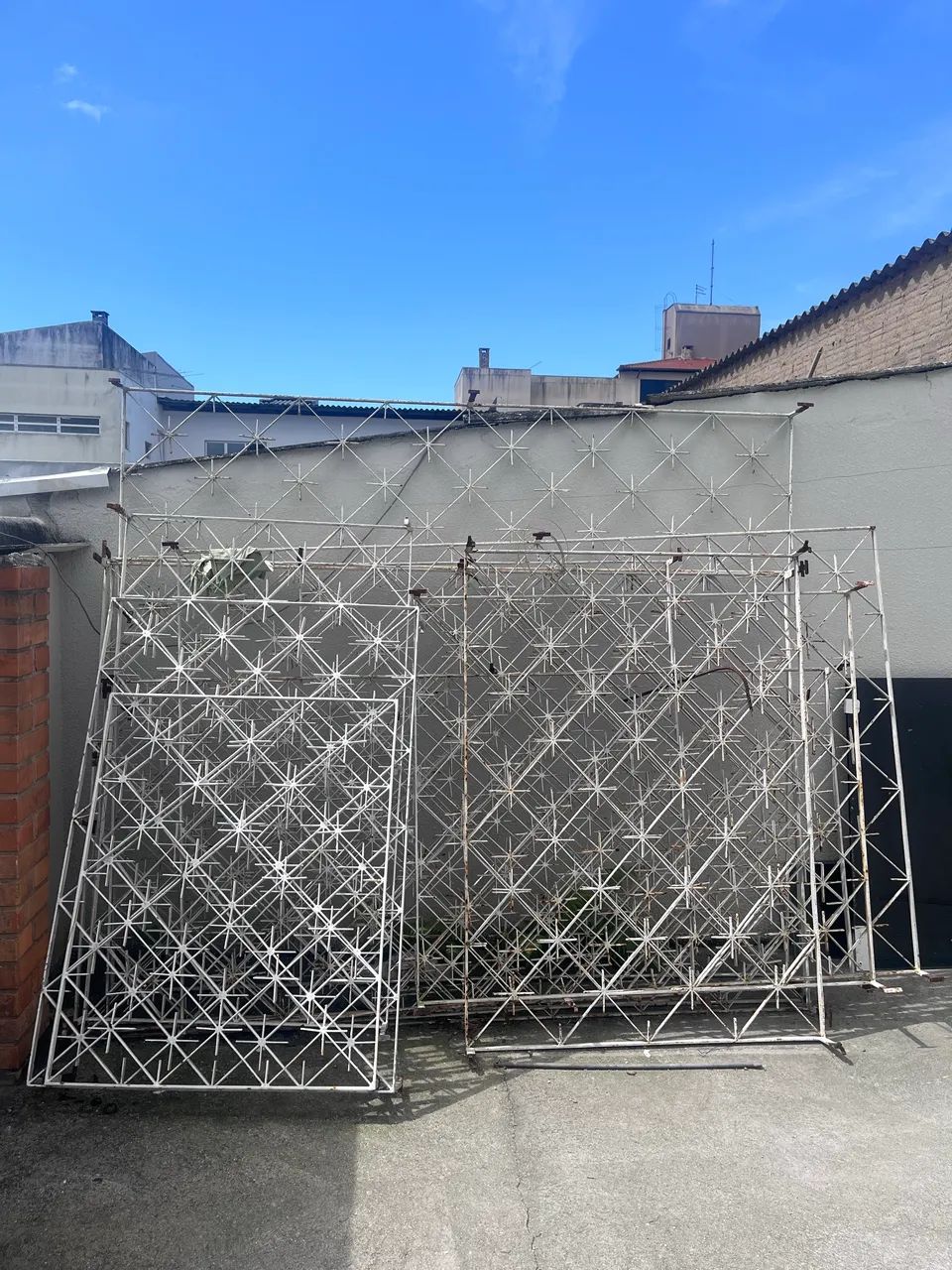 Grandes de Ferro - Foto 2