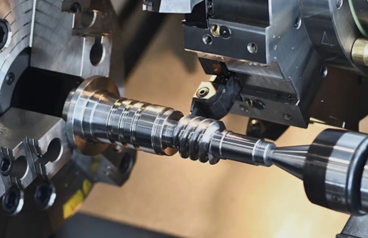 Serviços de Usinagem em Torno CNC  - Foto 5