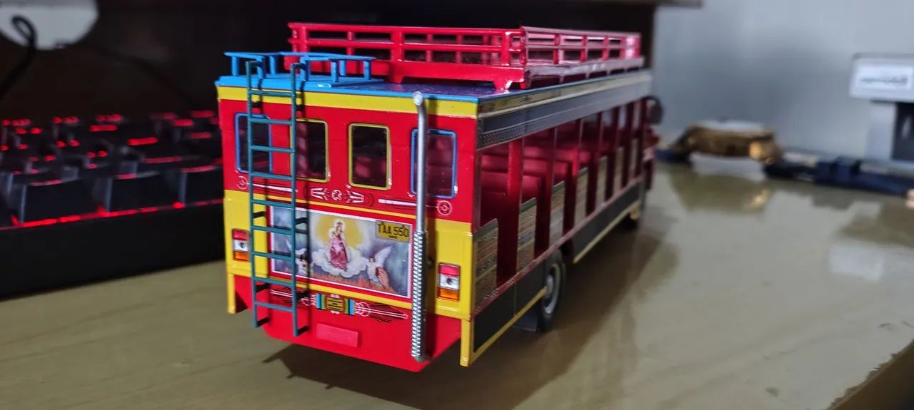 Miniatura de ônibus da Colômbia  - Foto 4