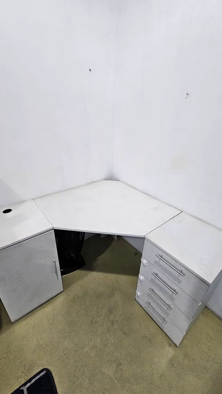 Escrivaninha  - Foto 2