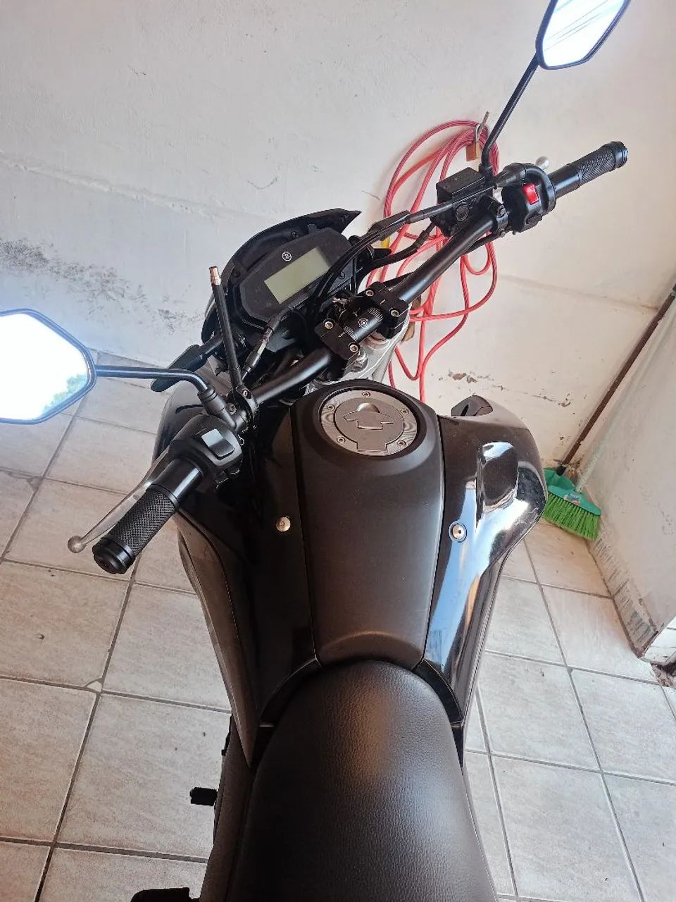 Yamaha lander 250 conservada 