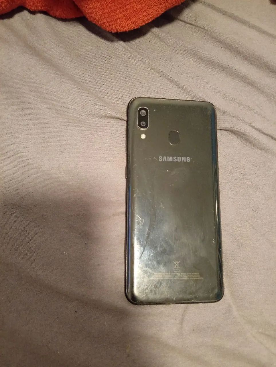 Samsung A20 - Foto 2