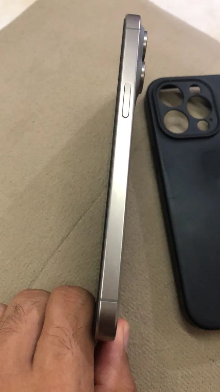 iPhone 15 Pro Max 256GB - Foto 4