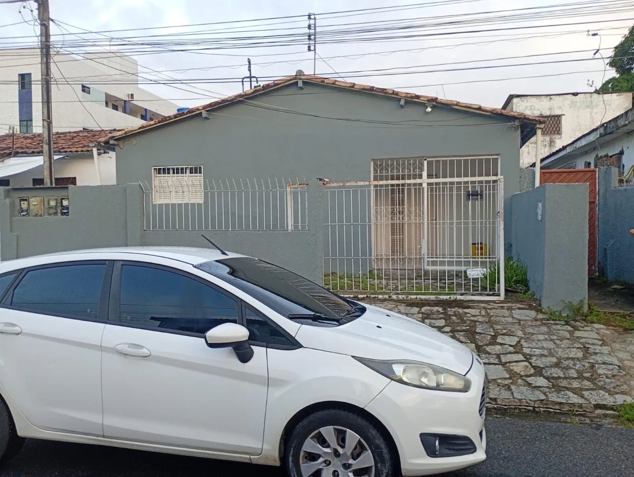 Kitinet no Castelo Branco 1 ( Aluga)