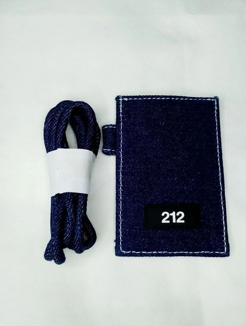 Porta cartão 212 - Foto 2