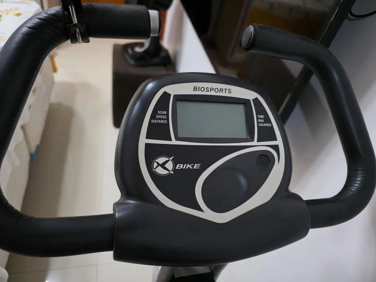 Bicicleta ergometrica  - Foto 3