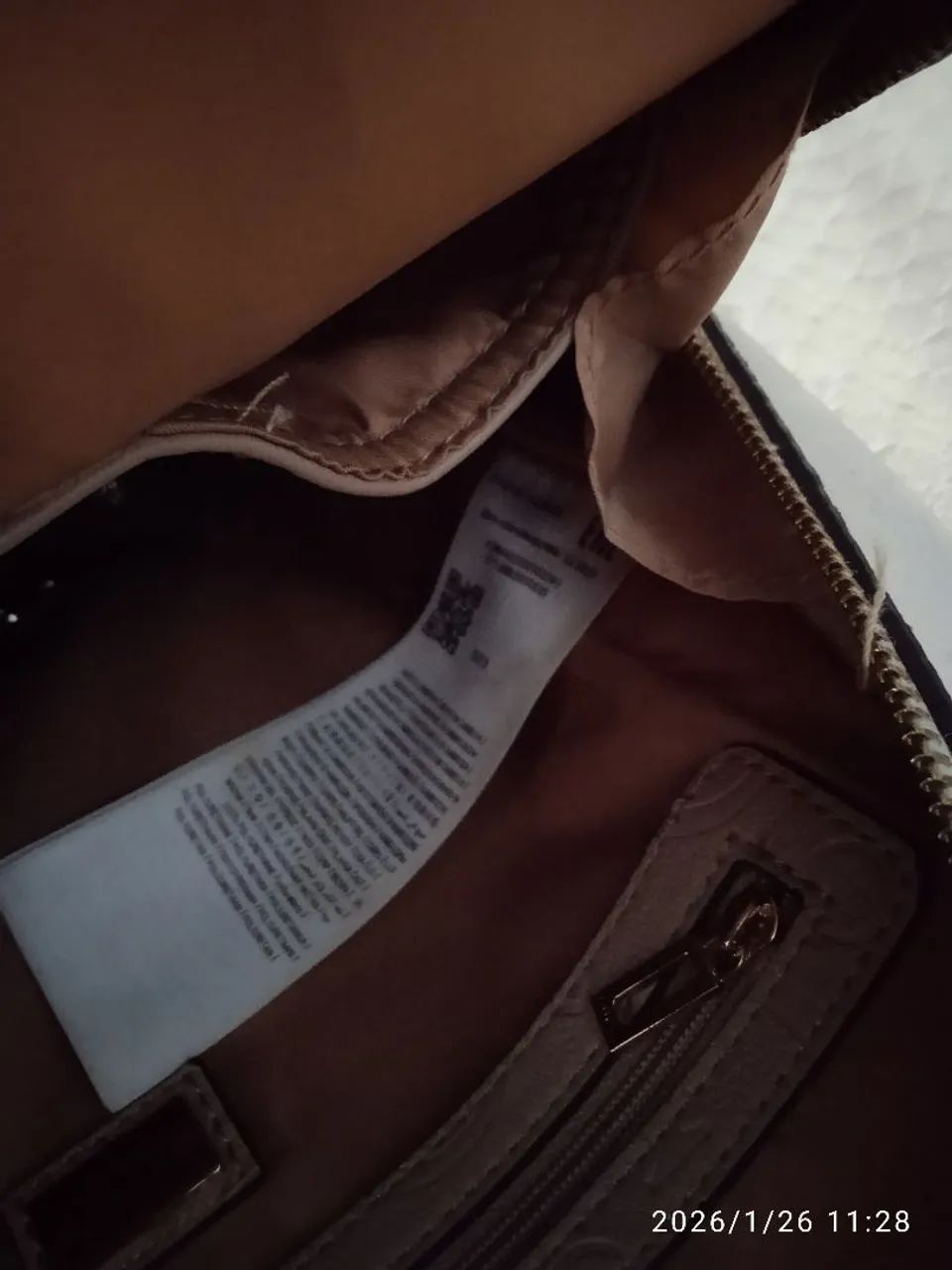 Vende-se bolsa original Guess - Foto 6