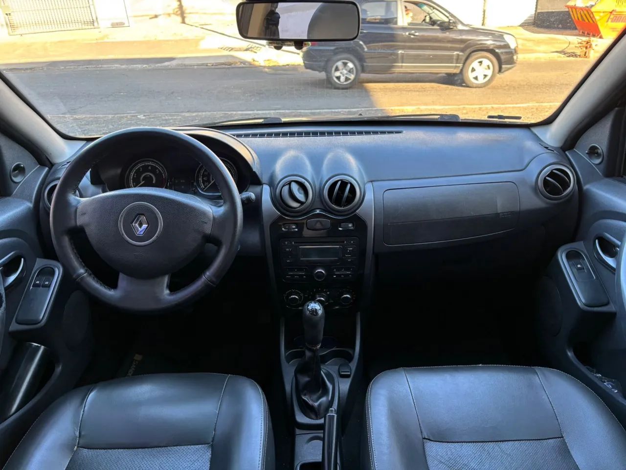 Renault Sandero 2014