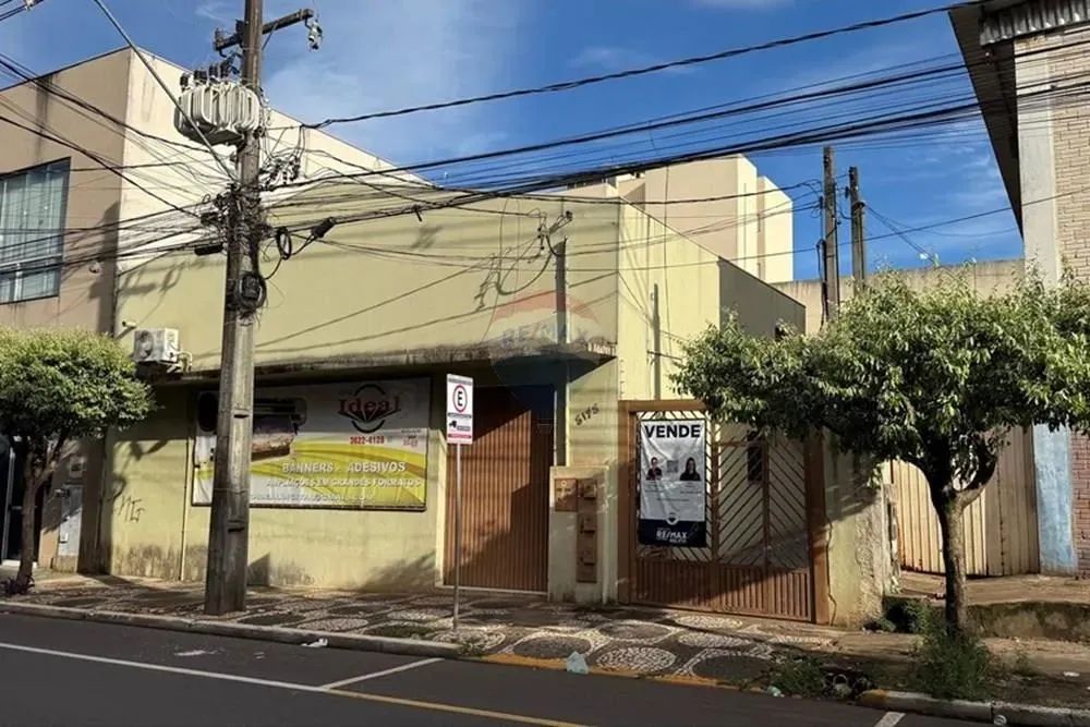 Salão Versátil em Umuarama: Oportunidade Única!