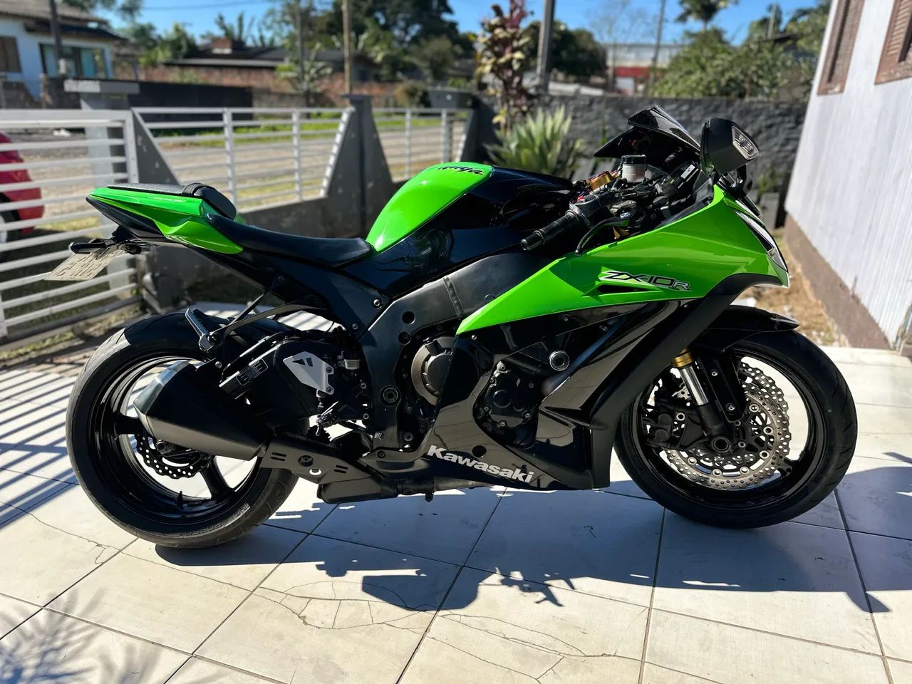 Kawasaki Zx-10/ Zx-10r 1000cc 2014 - 1501364003 | OLX