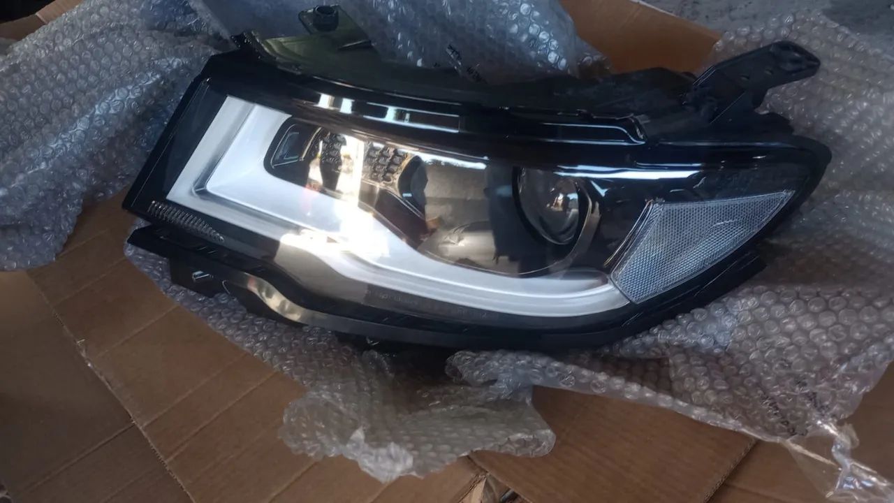 Vendo farol Compass e paralama original ano 2021 novo - Foto 3