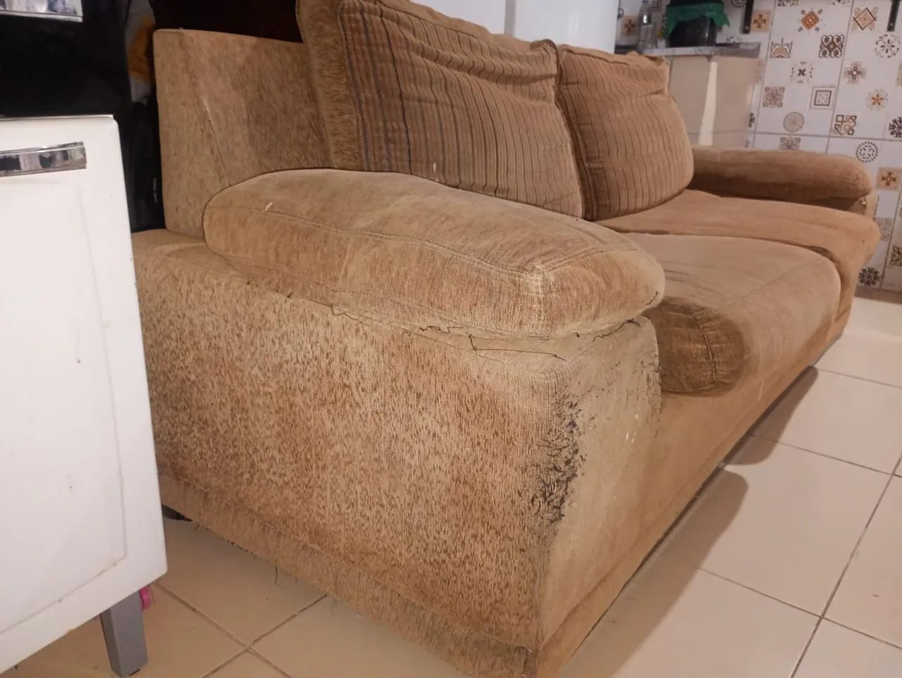 Sofá ortopédico, grande, marrom, usado (Aceito ofertas ). - Foto 2