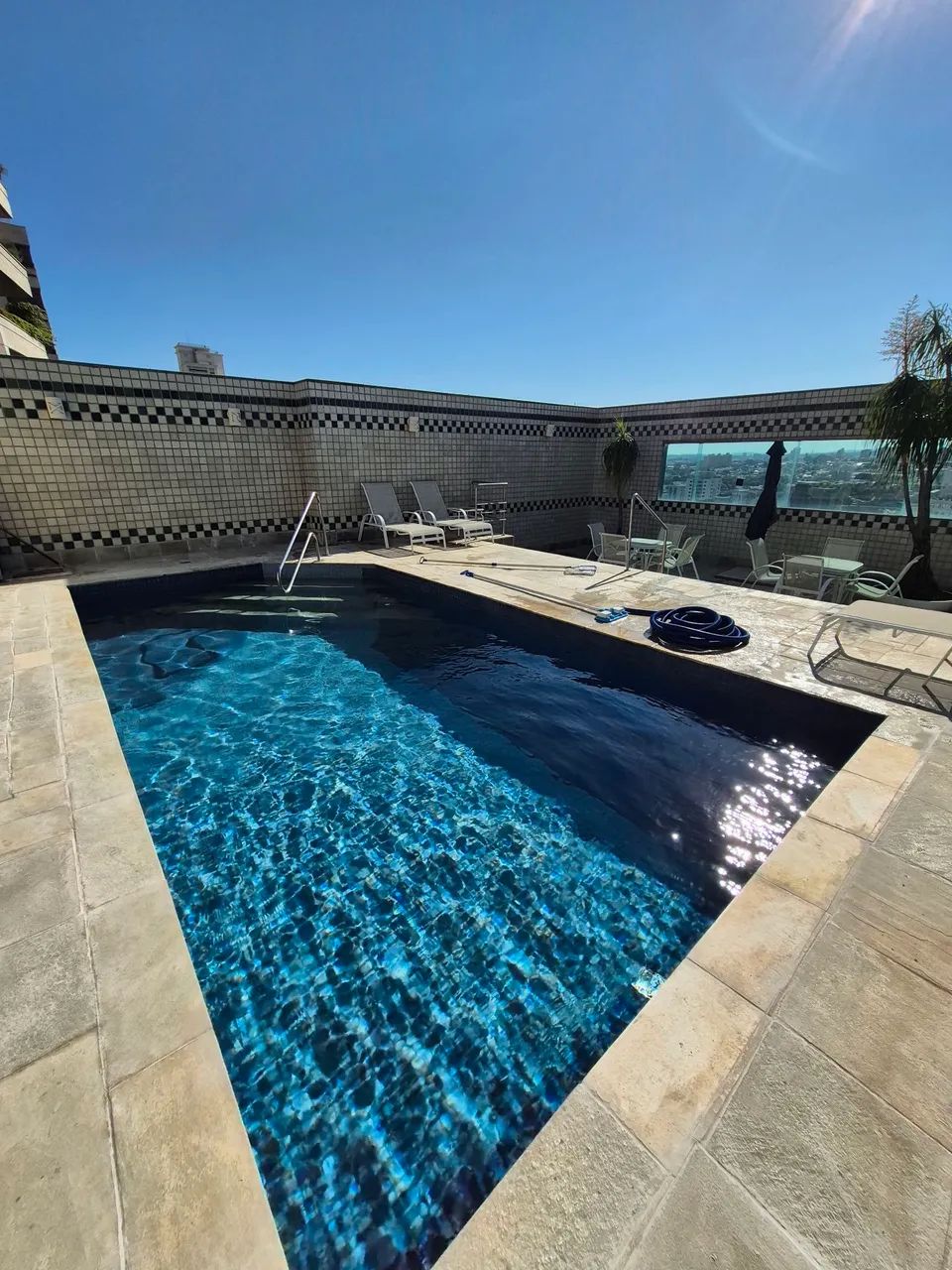 Limpeza e manutenção de piscinas  - Foto 3