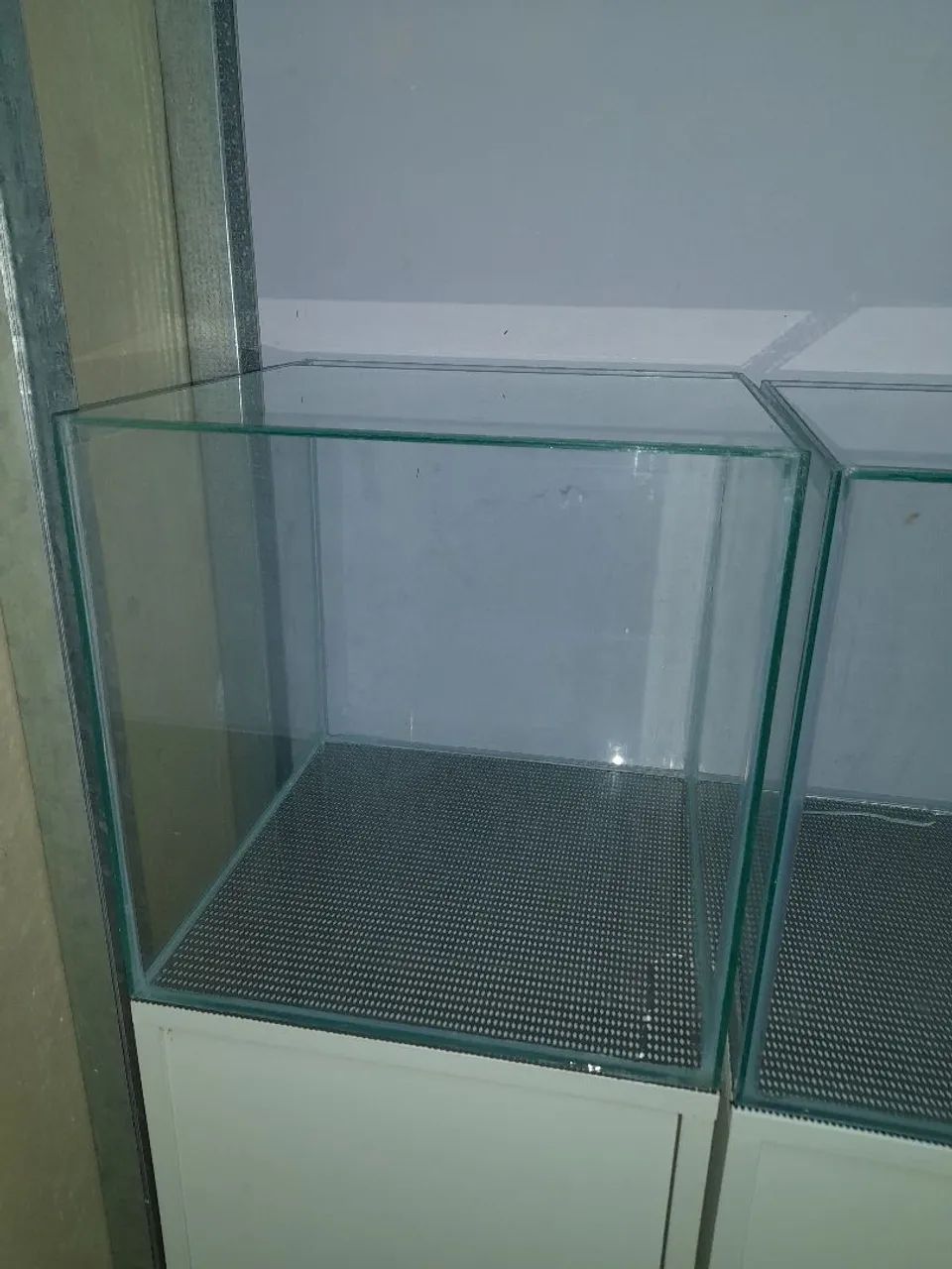 Aquario 30 litros 31x31x31 com móvel 