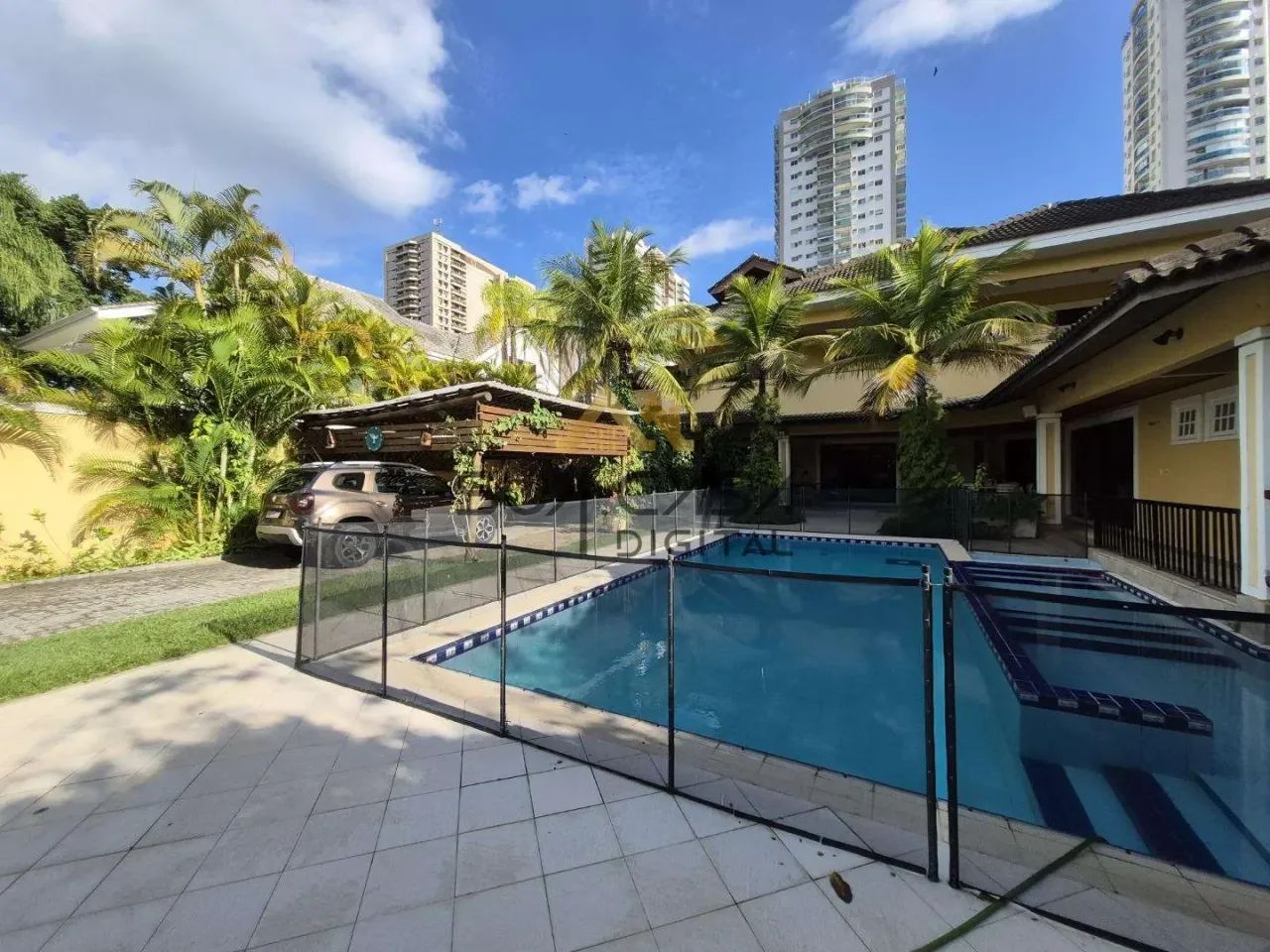 Casa à venda com 5 quartos no condomínio Pedra de Itaúna, Barra da Tijuca REF: BACS3627 1