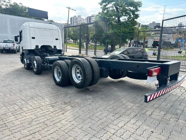 Scania P310 Ano 2014 - Foto 3