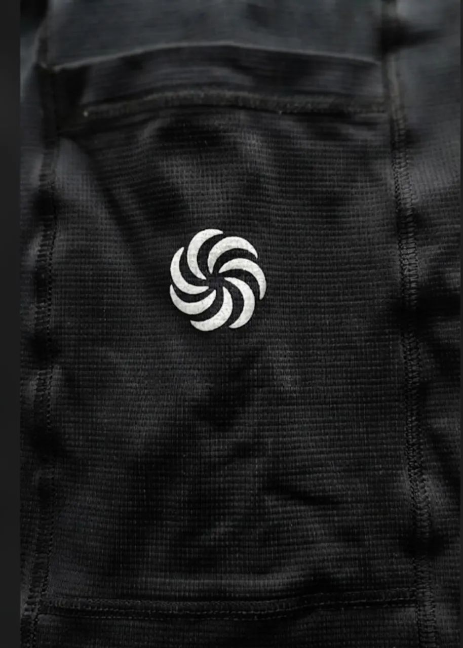 Bermuda LA VIE SPORTS  de compressão- G - Veste M tb - Foto 2