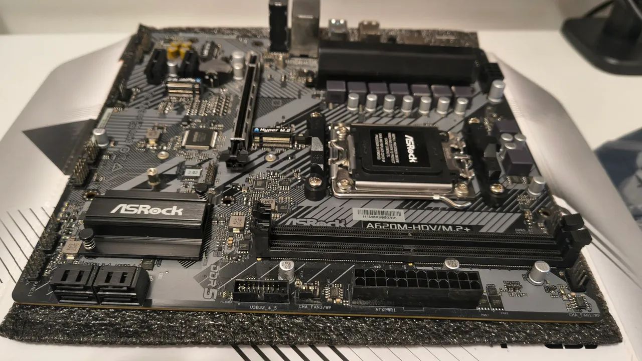 Placa mãe Asrock AM5 A620m HDV M2+ - Foto 5