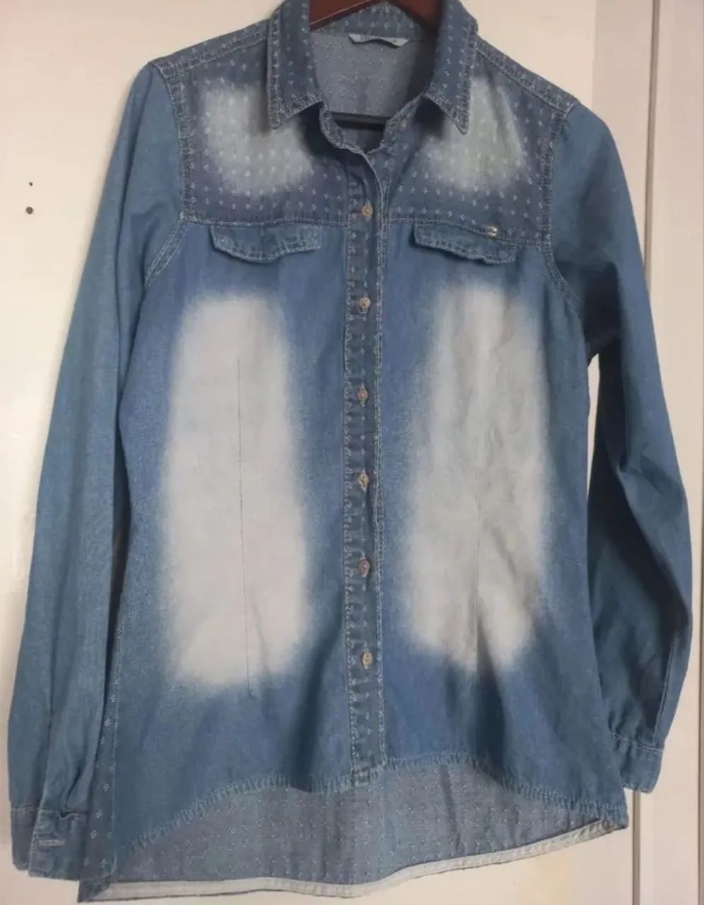 camisa jeans feminina 42