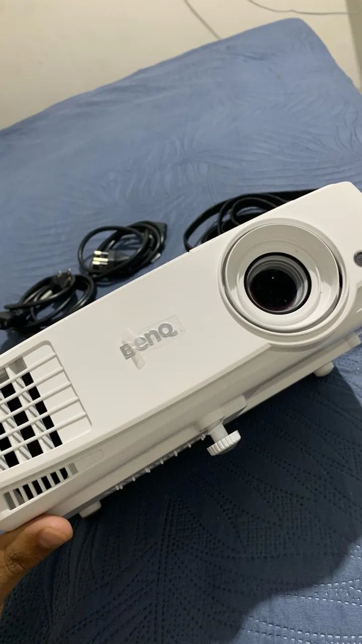 VENDO DATASHOW BENQ MS527