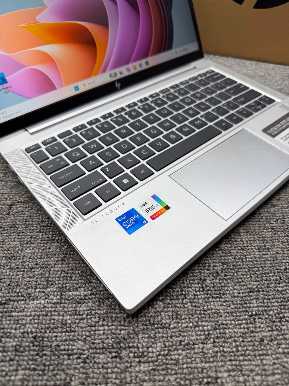 Notebook HP Elitebook i5 - SSD 512 GB - Intel Iris Xe - Com caixa e nota fiscal  - Foto 5