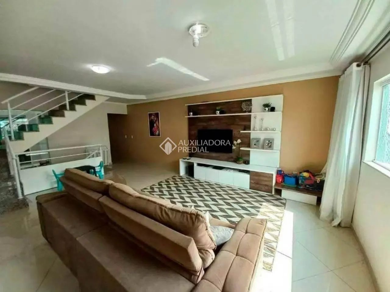 SOBRADO ALTO PADRÃO COM SPA NA VILA LINDA - Foto 2