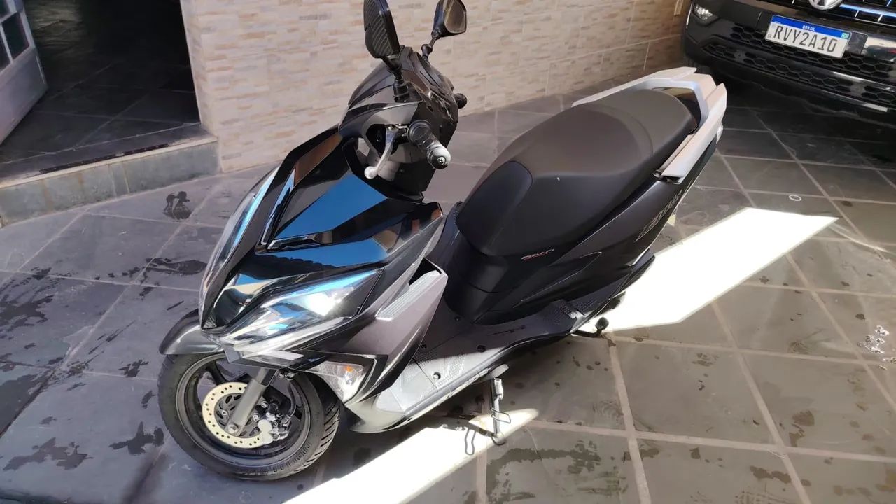 Moto elite 125 automática 