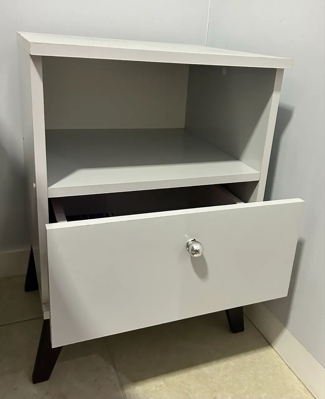 MESA DE CABECEIRA