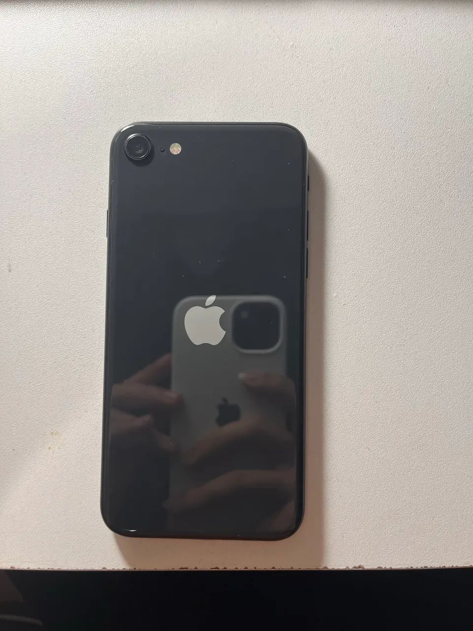 IPHONE SE SEMINOVO SEGUNDA GERAÇÃO 