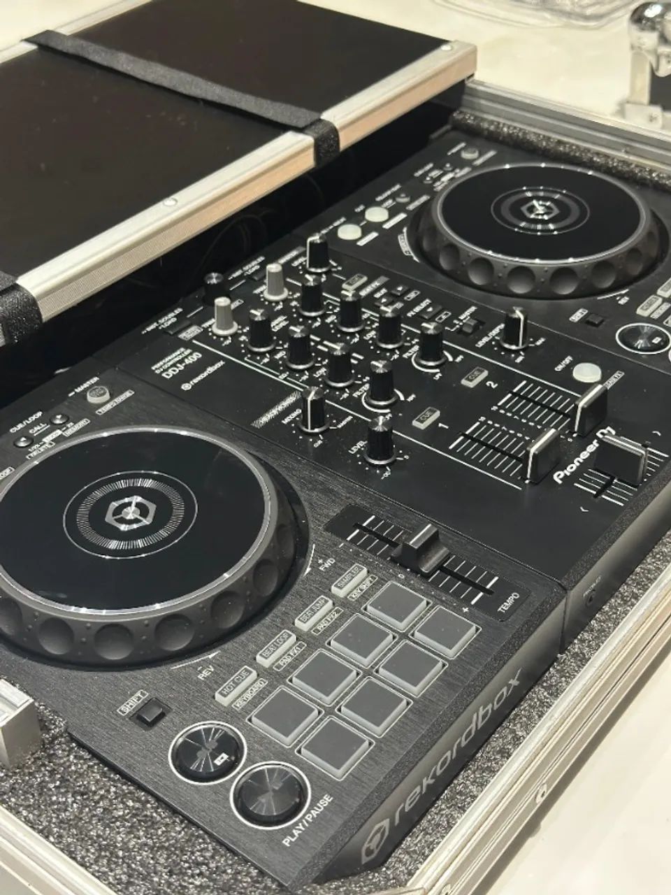 DDJ 400 CONTROLADORA + CASE  - Foto 2